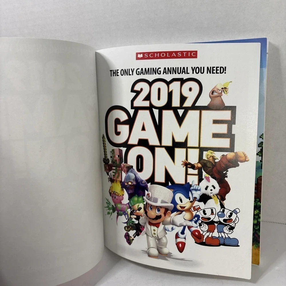 Game On! 2019: All the Best Games Awesome Facts & Coolest Secrets (Scholastic)